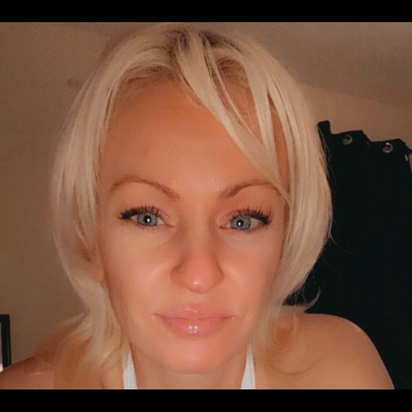 Meet your Posher, Shannon - Picture 2 of 5